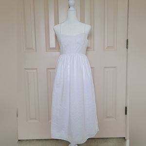 WHITE DRESS EMBROIDERY